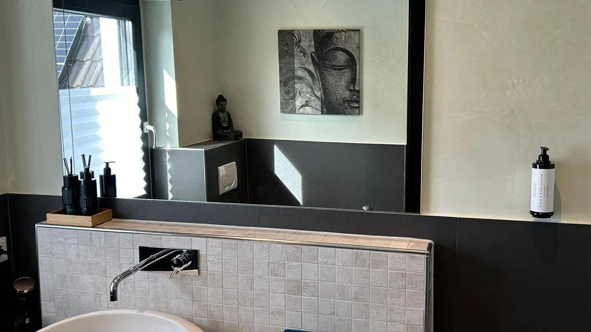 Ferienhaus Sonnendeck Exklusives Haus In Meerbusch - Wellness Oase Whirlpool & Grill